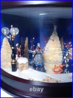 Mr. Christmas Gold Label Animated Symphony of Bells, Music Box Works