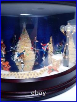 Mr. Christmas Gold Label Animated Symphony of Bells, Music Box Works