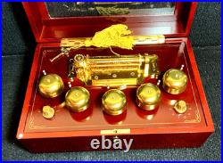 Mr Christmas Gold Label Concertina Wooden Music Box 50 Songs Melodies with Key