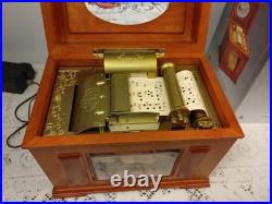Mr. Christmas, Grand Music In Motion, Punched Tape Player, 15 Carols Wood