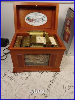 Mr. Christmas, Grand Music In Motion, Punched Tape Player, 15 Carols Wood
