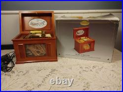 Mr. Christmas, Grand Music In Motion, Punched Tape Player, 15 Carols Wood