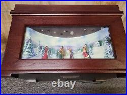 Mr. Christmas Holiday Symphonium 16 Discs Wood Music Box Wooden Gold