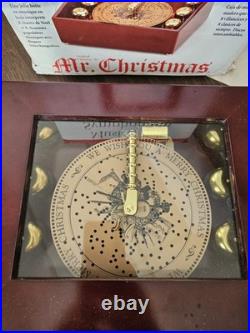 Mr. Christmas Holiday Symphonium with 11 Interchangeable Disks Works Pristine