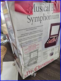 Mr. Christmas Holiday Symphonium with 11 Interchangeable Disks Works Pristine