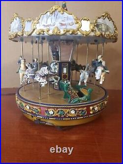 Mr Christmas Premium Gold Label Merry Go Round Red Top Carousel TESTED WORKING