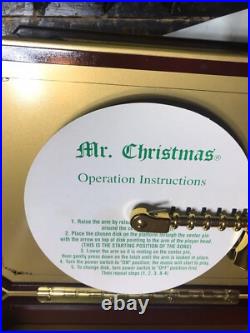 Mr Christmas village square Holiday Music Box With 16 Discs Vintage