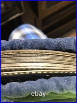 Mr Christmas village square Holiday Music Box With 16 Discs Vintage