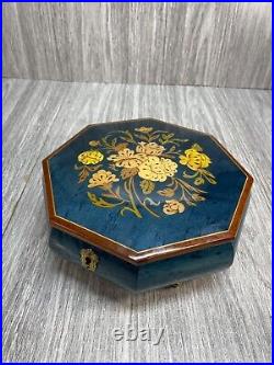 Music Jewelry Box Vintage Lacquered High Gloss Floral on Blue Come Back Sorrento