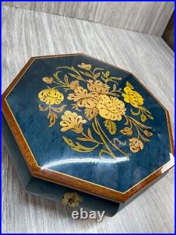 Music Jewelry Box Vintage Lacquered High Gloss Floral on Blue Come Back Sorrento