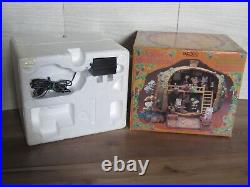 NIB Enesco Grape Expectations Mice Winery Plays Finiculi Funicula Music Box READ