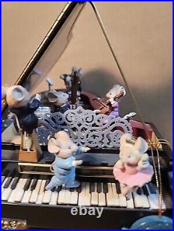 No Power Cord Music Mice-Tro Deluxe Action Grand Piano by Enesco Music Box Plays