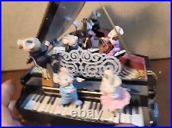 No Power Cord Music Mice-Tro Deluxe Action Grand Piano by Enesco Music Box Plays