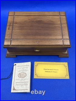 ORPHEUS SANKYO Walnut Wood Music Box 50 Notes 2 Songs M. Monnot R. Rodgers ORPHEUS SANKYO Walnut Wood Music Box 50 Notes 2 Songs M. Monnot R. Rodgers