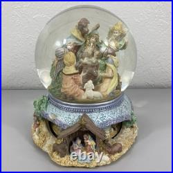 Oh Holy Night San Francisco Music Box Water Snow Globe Nativity Revolving Xmas Oh Holy Night San Francisco Music Box Water Snow Globe Nativity Revolving Xmas