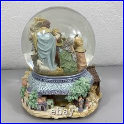 Oh Holy Night San Francisco Music Box Water Snow Globe Nativity Revolving Xmas Oh Holy Night San Francisco Music Box Water Snow Globe Nativity Revolving Xmas
