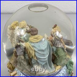 Oh Holy Night San Francisco Music Box Water Snow Globe Nativity Revolving Xmas Oh Holy Night San Francisco Music Box Water Snow Globe Nativity Revolving Xmas