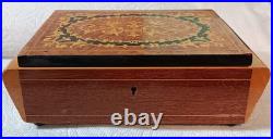 Old Italian Marquetry Torna a Sorrento Music Box with quilted liner