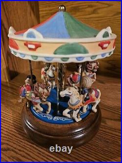 Peanuts / Snoopy Willits Carousel Music Box Item No. 8113