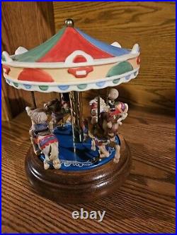 Peanuts / Snoopy Willits Carousel Music Box Item No. 8113