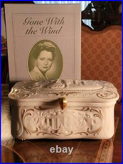 Porcelain Jewelry Music Box Gone With the Wind GWTW by Franklin Mint RED VELVET