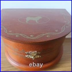 Pre-Owned/VintageThe Danbury Mint Pug in the Window Music BoxTested/Working