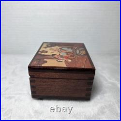 RARE American Music Box Disney Disneyland Pinocchio Souvenir Wooden Music Box