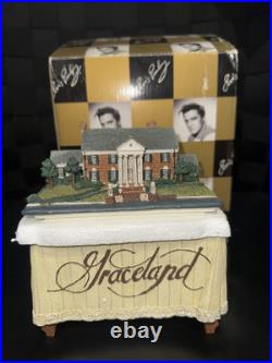 RARE Elvis Presley's GRACELAND The King Vintage 1998 Figurine Music Box Original RARE Elvis Presley's GRACELAND The King Vintage 1998 Figurine Music Box Original