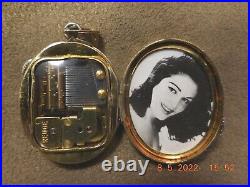 RARE REUGE GILT PLATED SILVER MUSICAL LOCKET With PHOTO HOLDER & BAIL (SEE VIDEO)
