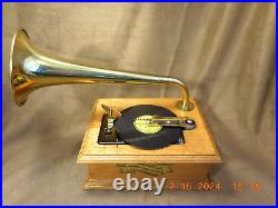 RARE SOLID OAK THORENS GRAMOPHONE AD30 4-1/2 DISC PLAYER With 5 DISCS (SEE VIDEO)