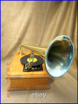 RARE SOLID OAK THORENS GRAMOPHONE AD30 4-1/2 DISC PLAYER With 5 DISCS (SEE VIDEO)