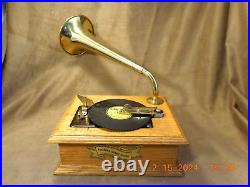 RARE SOLID OAK THORENS GRAMOPHONE AD30 4-1/2 DISC PLAYER With 5 DISCS (SEE VIDEO)