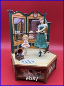 RARE Vintage 1997 Enesco Music Box w Motion Ballet School Ballerinas
