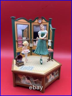RARE Vintage 1997 Enesco Music Box w Motion Ballet School Ballerinas