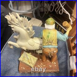 RARE WAYNE HIGGINS THE MASTER CARVER AND HIPPOCAMPUS MUSIC BOX #323 Of 5000