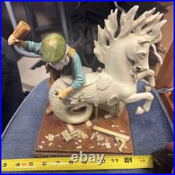 RARE WAYNE HIGGINS THE MASTER CARVER AND HIPPOCAMPUS MUSIC BOX #323 Of 5000