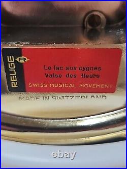 REUGE Carousel MUSIC BOX Cherub LIPSTICK Cigarette HOLDER Switzerland Navy BLUE