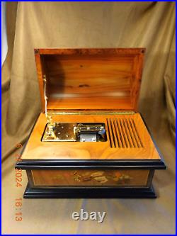 REUGE INLAID TREASURE CHEST With BRASS PLATED AD-30 4-1/2 DISC PLAYER & 10 DISCS