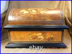 REUGE INLAID TREASURE CHEST With BRASS PLATED AD-30 4-1/2 DISC PLAYER & 10 DISCS