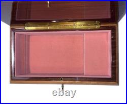 REUGE SAN FRANCISCO MUSIC BOX CO WOOD LAQUER MEMORY With LOCKING KEY