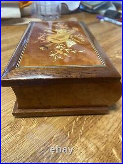 REUGE Swiss Burl Wood Mandolin Inlay Music Jewelry Box Symphonie No. 5 Italy