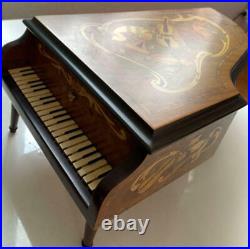 REUGE THE CONCERT MUSIC BOX OF MOZART MASTERPIECES by The House of Faberge 1990