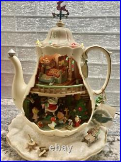 Rare Enesco 1993 Teapot Bungalow MusicBox'Twas The Night Before Christmas Works