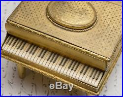 Rare GRAND PIANO SHAPED SINGING BIRD BOX ANTIQUE MUSIC BOX AUTOMATON Video