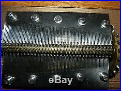 Regina 15 1/2 Double Comb Coin-op Music Box Oak Case Great Condition 10+ Disc