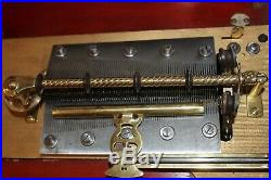 Regina music box 15 with 17 discs, Double comb with Zither