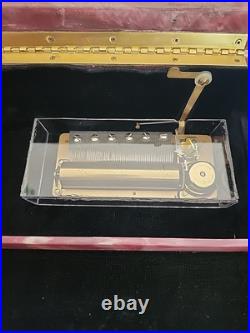 Reuge 3/72 Le Magnifique Limited Edition Incolay Case