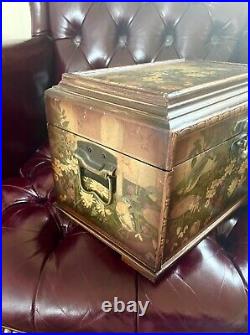 Reuge AD30 Gold Disc Music Box Player in a Gorgeous Case. 3 Discs Included