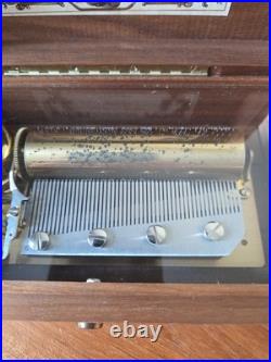 Reuge Music Box 50 Note Magic Flute Mozart With Walnut Box Made In Switzerland