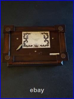 Reuge Music Box 72 Note 3 Tune Vivaldi Four Seasons CH 3/72 Burl Wood Glass Top